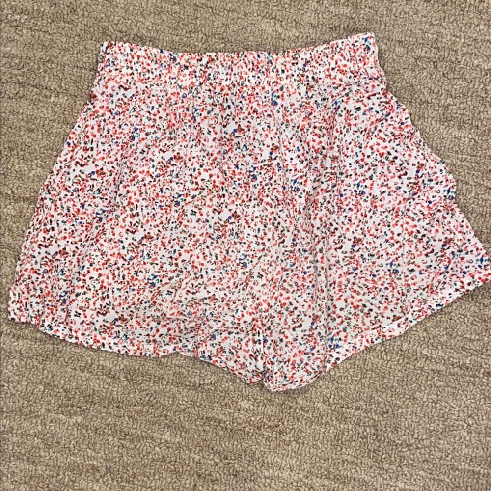 Zoa New York Patterned Drawstring Shorts!!! - image 2